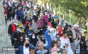 همایش بزرگ پیاده روی خانوادگی در بوستان جوانمردان 34