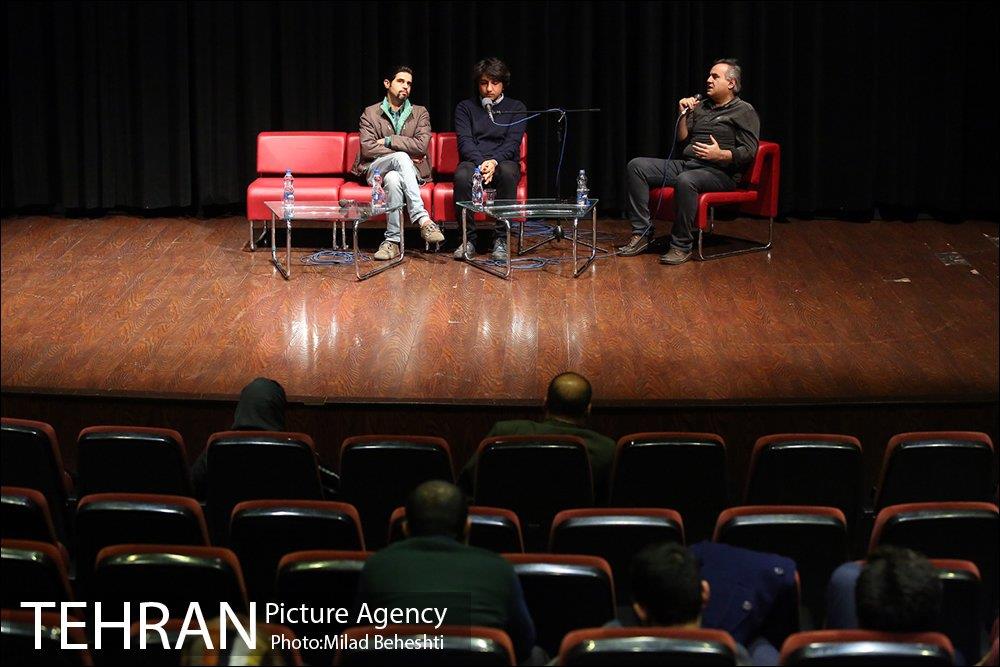 نشست نقد و بررسی فیلم سینمایی قیچی‎ 8