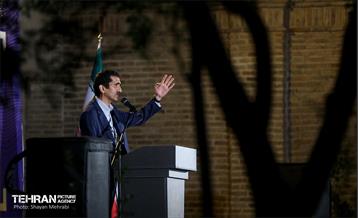 نشست هم‌ اندیشی اساتید و متخصصین طراحی صنعتی سراسر کشور با مدیران سازمان زیباسازی شهر تهران 30