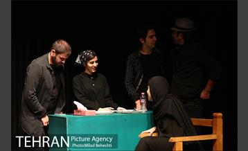 نمایش سفر خسرو به مسکو 5