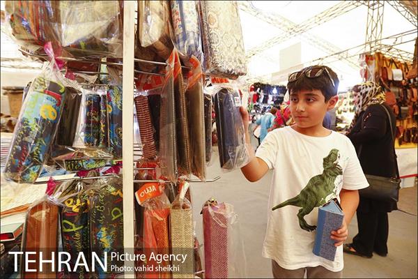 نمایشگاه بوی ماه مهر 5