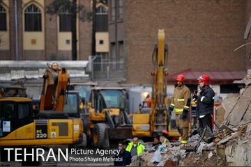 پنجمین روز آواربرداری ساختمان پلاسکو 15