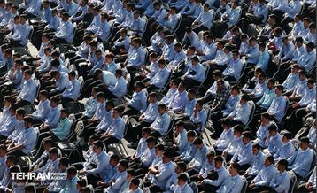 آیین آغاز سال تحصیلی جدید در دبیرستان ماندگار شهید مدرس 32