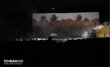 فیلم نمایش ۴۱۰ در برج میلاد 46