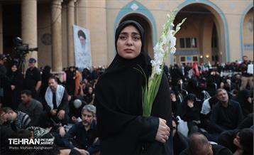اقامه نماز بر پیکر آقای شهید ایران - 1 81