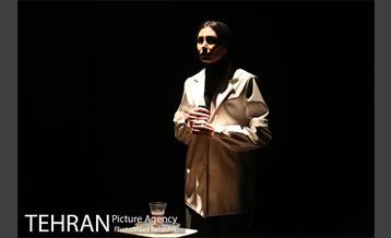 نمایش قوی تر 3