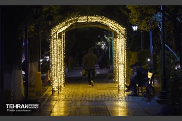 جشن نور و رنگ در بلوار کشاورز 12
