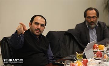 بازدید شهردار تهران از موسسه همشهری 1