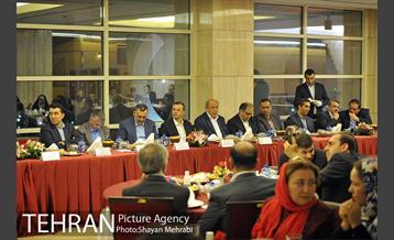 نشست سرپرست شهرداری تهران با میهمانان خارجی سی و یکمین نمایشگاه بین المللی کتاب  تهران 13