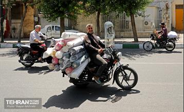 بی قانونی؛ بار های نامتعارف 32