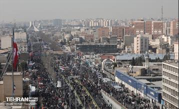 راهپیمایی ۲۲ بهمن در تهران - ۲ 11