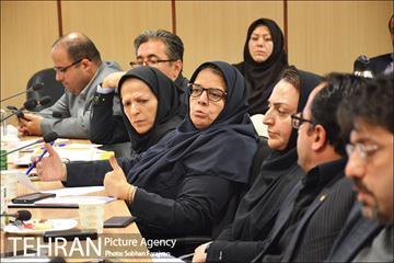 نشست هم اندیشی با مدیران روابط عمومی مناطق 22 گانه 32