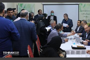 جلسه نظارت ستادی و دیدار مردی شهردار تهران در منطقه 13