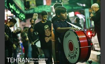 دسته های عزاداری محرم در محله امام زاده حسن  13