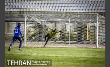 دیدار فوتبال زنان بین ذوب آهن و البرز 18