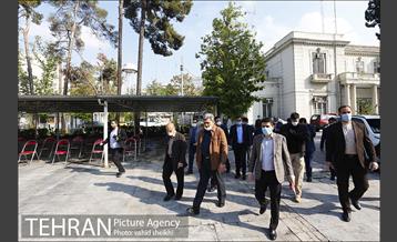 حضور شهردار تهران در سازمان انتقال خون تهران 20