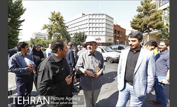 تهران گردی احمد مسجد جامعی به مناسبت روز مشروطه 22