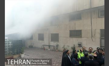 بازدید شهردار تهران از محل آتش‌سوزی ساختمان برق حرارتی وزارت نیرو  28