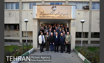 بازدید احمد مسجد جامعی از مراکز مرتبط با زلزله تهران 17