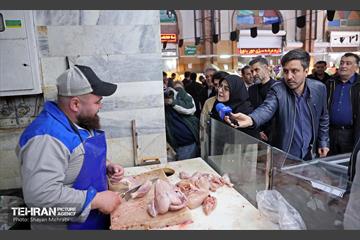 بازدید سخنگوی دولت از بازار میوه و تره‌بار و شهروند جلال آل احمد 57