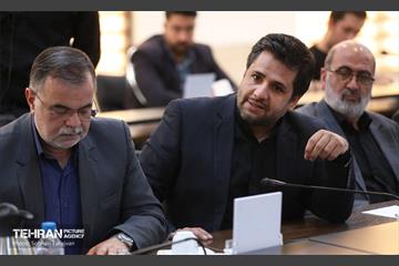 نشست بررسی چالش‌ها و معضلات نگهداشت و تنظیف شهر تهران 16