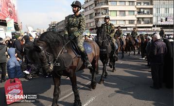 راهپیمایی ۲۲ بهمن در تهران - ۱ 26