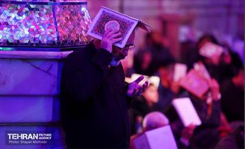 احیای شب بیست‌ویکم ماه رمضان امامزاده پنج تن لویزان 16