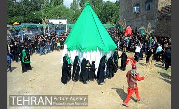 تعزیه ظهر عاشورا در حسینه نهاوندیان 21