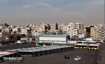 ورود اتوبوس‌های دوکابین جدید به تهران 31