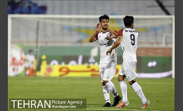 دیدار تیم های استقلال و پیکان 10