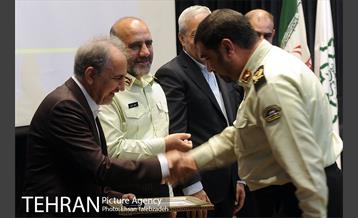 نشست مشترک فرماندهان نیروی انتظامی با دکتر نجفی 23