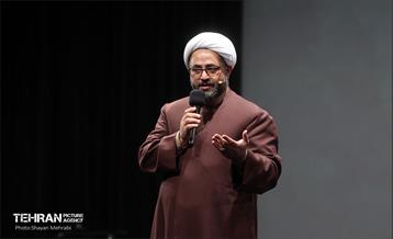 نخستین همایش هم‌اندیشی شهر آرمانی 23