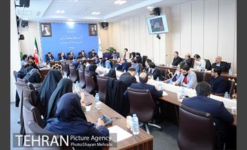 نشست دورنگاه ارتباطات شهر تهران 27
