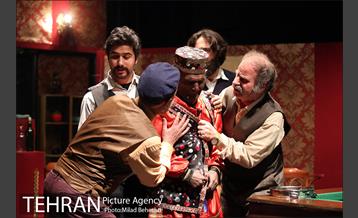 نمایش لاله زار، هتل کاتوزیان 2