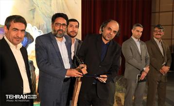 سومین سوگواره شعر عمود ۱8 2