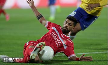 دیدار تیم های فوتبال پرسپولیس تهران و صنعت نفت آبادان 10