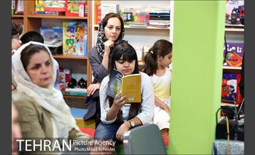 دورهمی صمیمی با ناصر یوسفی در دهکده کتاب بازی و اندیشه 12