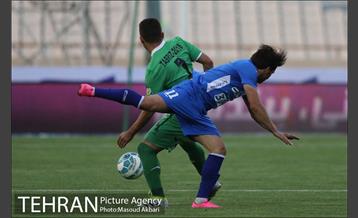 دیدار استقلال و ماشین سازی در لیگ برتر فوتبال 17