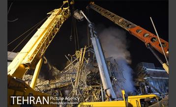 امداد رسانی شبانه در حادثه پلاسکو 1