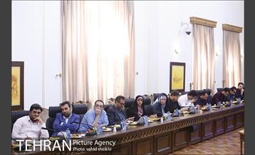 نشست صمیمی مهندس یزدانی با اصحاب رسانه  6