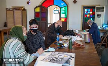 برگزاری ورکشاپ تخصصی کاریکاتور "آتیش نسوزونیم" 2