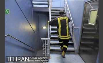 مسابقه پله نوردی آتش نشانان کشور 10