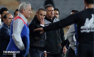 دیدار تیم های فوتبال پرسپولیس تهران و صنعت نفت آبادان 17