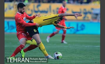 دیدار تیم‌های فوتبال پرسپولیس - سپاهان 5