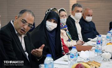 نشست صمیمانه شهردار منطقه 8 با نخبگان جامعه ارامنه 18