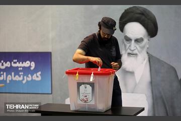 انتخابات چهاردهمین دوره ریاست جمهوری - حسینیه جماران 2