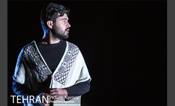 نمایش «شب/خارجی/یرما» 4