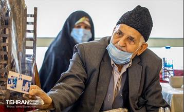 آیین تجلیل از خانواده‌های معظم شهدا منطقه 17