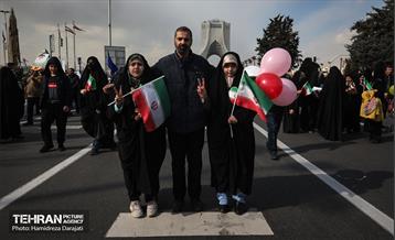 خانواده‌های انقلابی  35