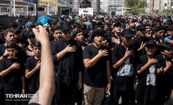 دسته عزاداری گروه سرود نوجوانان راهیان کربلا 18